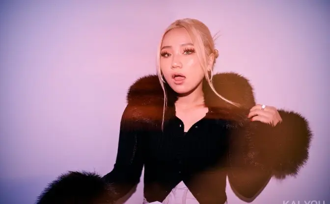 「自分を汚いと思ってた」──LANAの語る湘南、家族、履き違えてた13歳のあの頃