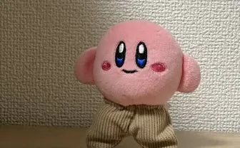 カービィ、ズボンを穿いて仁王立ち ハッピーセットぬいぐるみの二次創作が活況