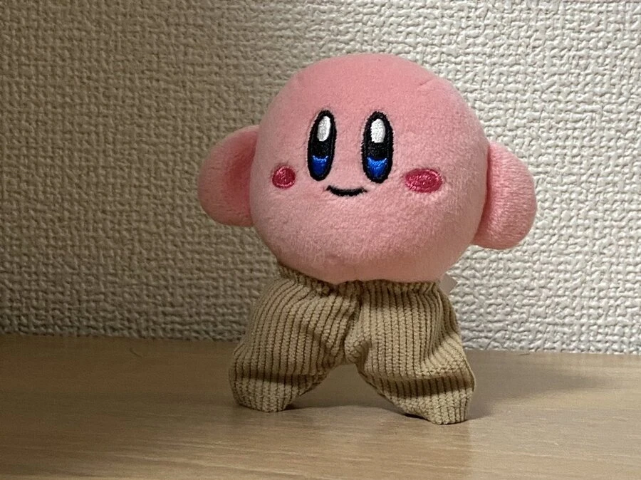 カービィ、ズボンを穿いて仁王立ち ハッピーセットぬいぐるみの二次創作が活況
