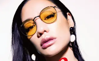 ラッパーAwich、ブランド「Ray-Ban」のアンバサダーに就任
