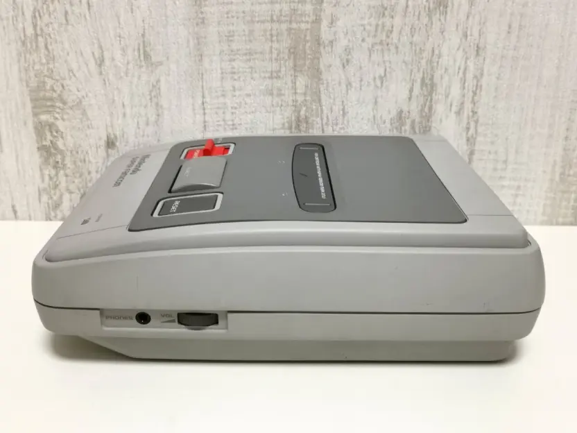 出品されているスーパーファミコンの試作機