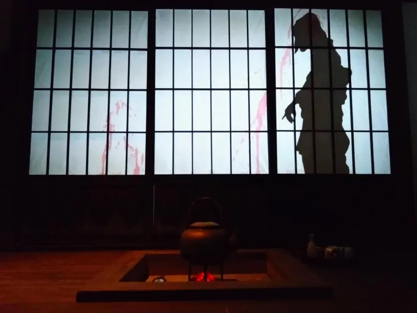 会場写真「いないはずの人影」