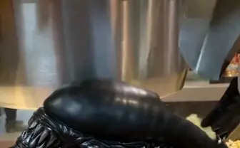 『エイリアン』のポップコーンバケット、インパクトあり過ぎて4度見しちゃう