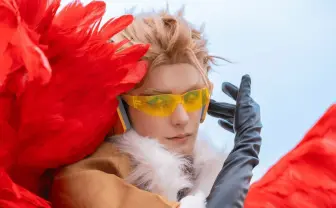 配信者スタンミ『ヒロアカ』ホークスのコスプレを披露 同人即売会に参戦へ