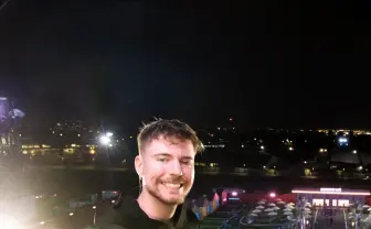 世界一のYouTuber「MrBeast」が町を建設　総工費は21億円