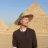 ピラミッド3つを動画撮影のために貸し切ったYouTuber・MrBeastさん／画像はMrBeastさんさんが出演したノア・ライルズ選手のTiKTokから