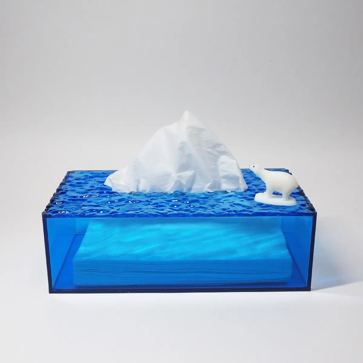「氷山になるティッシュケース」