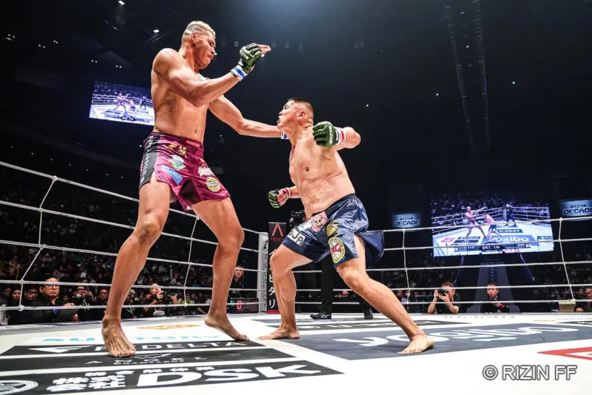 大晦日「RIZIN.49」試合結果速報レポート 鈴木千裕vsクレベル