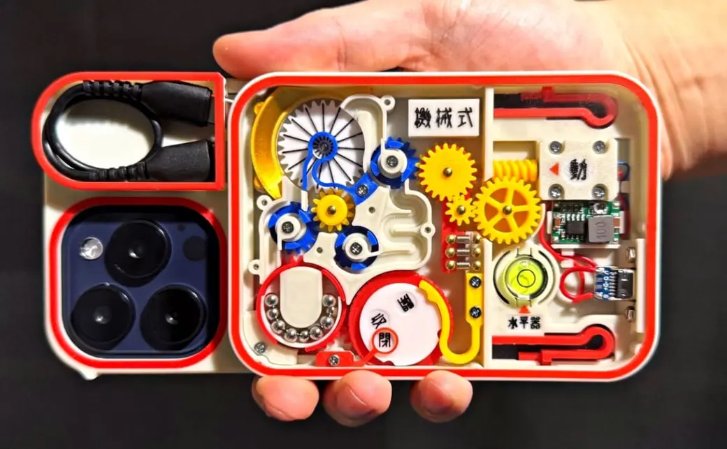 suzukisan_smartphone_case.webp