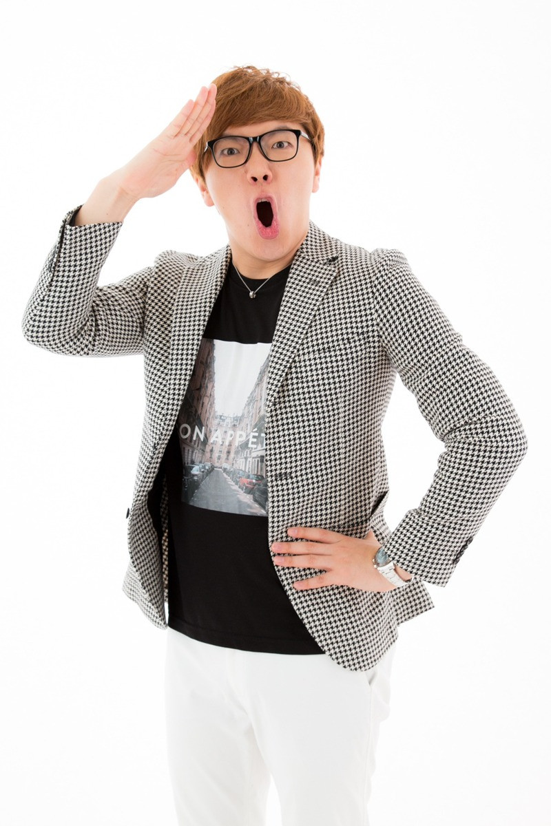 HIKAKIN、“大人向け実況”で話題沸騰 Twitchで12月に最も登録された日本人に