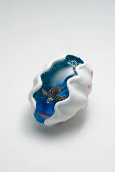 「ガラスの中の生き物たち-増永元作品展-」での展示作品2