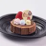「にじさんじフェス展」コラボカフェメニュー ロリコロールケーキ