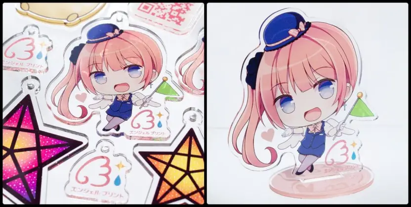 左：アクリルパネル印刷例。VTuberのイラストをパネル1枚につき約20名分（予定）印刷。右：パネルを切り出してアクリルスタンドに加工した例。