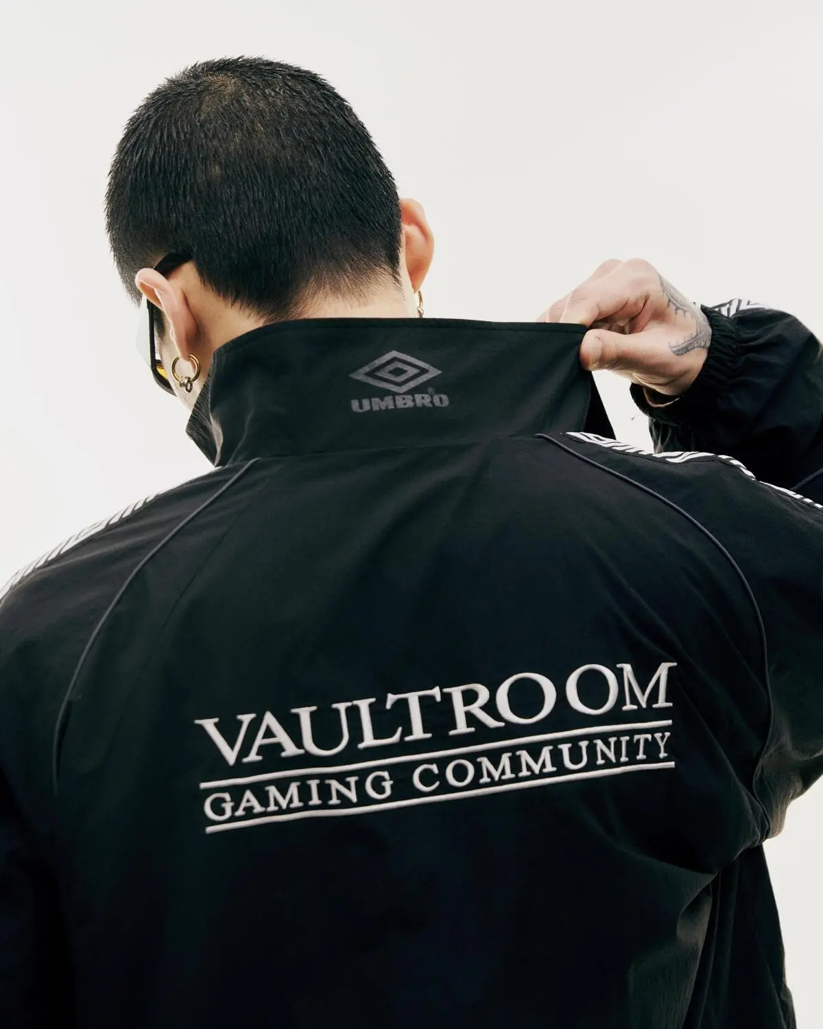 Vaultroom×UMBRO 1