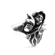 ポップアップで販売される「Heart&Tomie ring silver925」（38,500円）