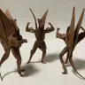 ムキムキな折り紙の鶴たち