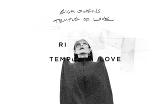 世界的ファッションデザイナー リック・オウエンス初の回顧展がパリで開催