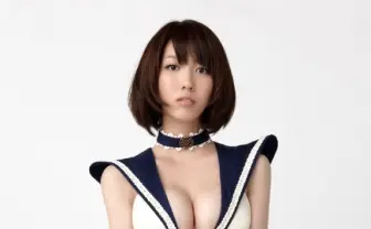 シスターにナース、赤ずきん……キワどすぎるコスプレ写真展が開催