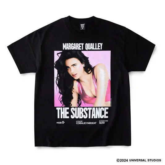 マーガレット・クアリーさんのビジュアルを使用したTシャツ