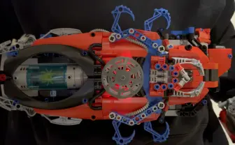 スパイダーマンが仮面ライダーだったら──レゴでつくった変身ベルトが本物すぎる