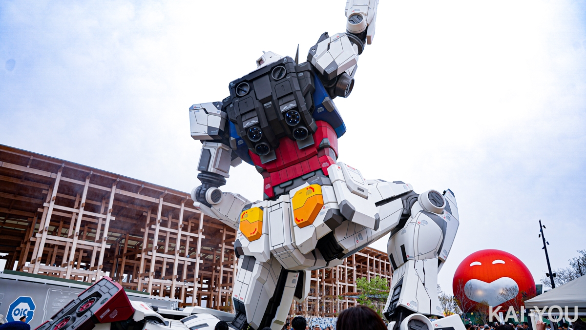 実物大ガンダム像（背面）