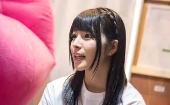 上原亜衣がインタビューで語った引退の真意とは? 引退作は一般公募