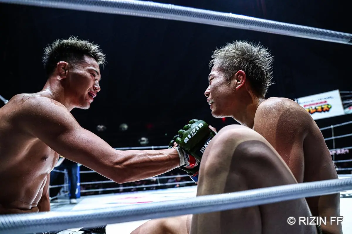 「RIZIN男祭り」第14試合：高木凌 vs. 秋元強真 写真3
