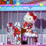ハローキティ_ステージピアノ演奏