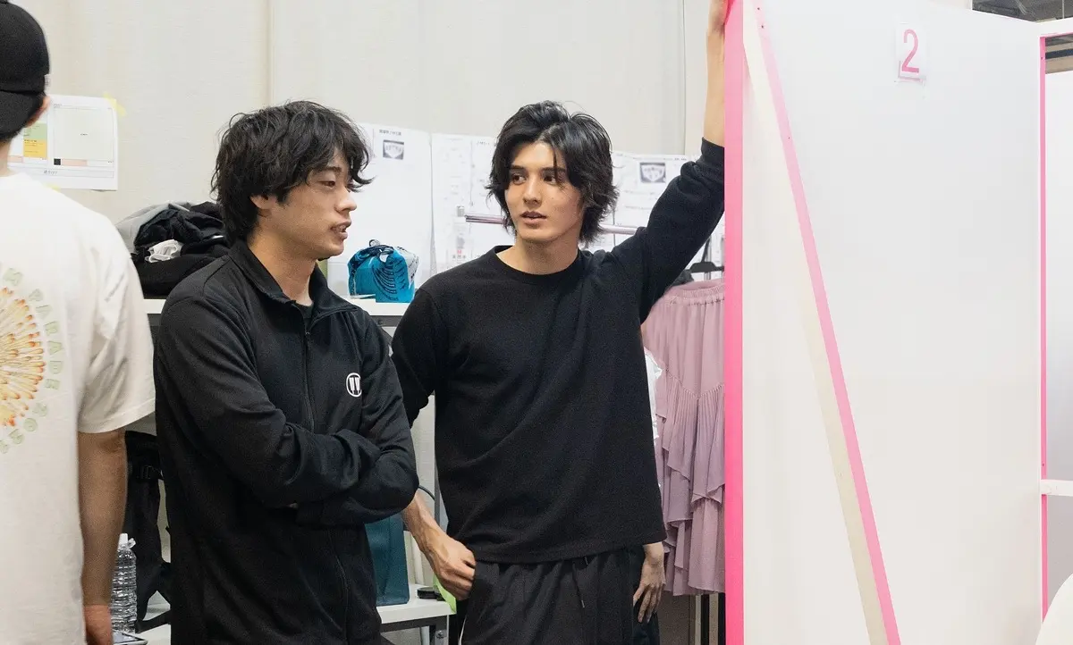 スタンミ、初主宰のミュージカル「H12」稽古の様子を公開