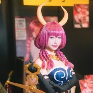 丁丁さん