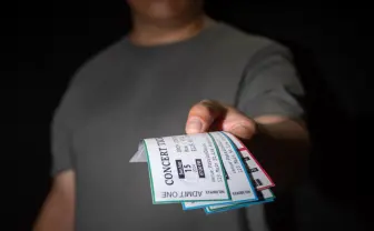 STARTO社、契約タレントの公演に公式リセールサイトを導入 チケット転売問題を巡って