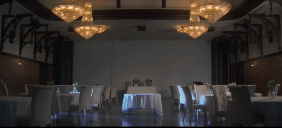 『〇〇式』場面カット2