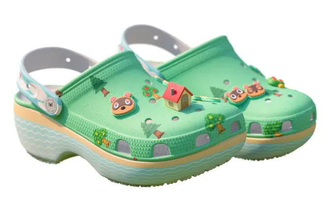 Crocs『どうぶつの森』コラボアイテムが可愛い！ たぬきち、とたけけが足元に