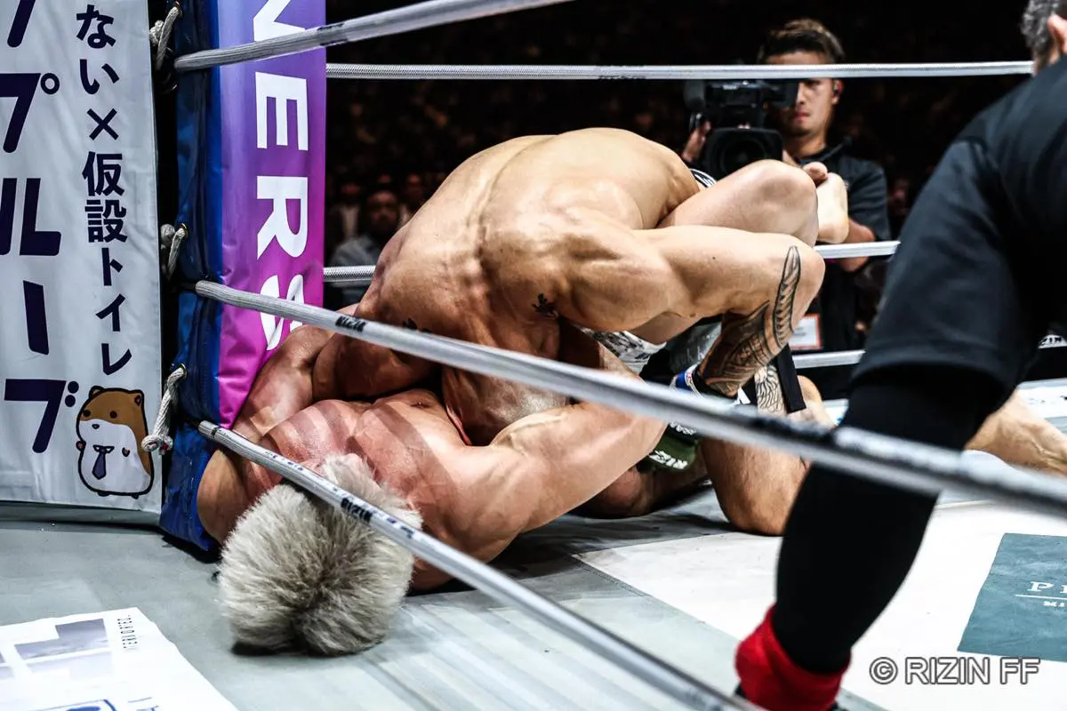 フライ級トーナメント1回戦 神龍誠 vs. 山本アーセン1