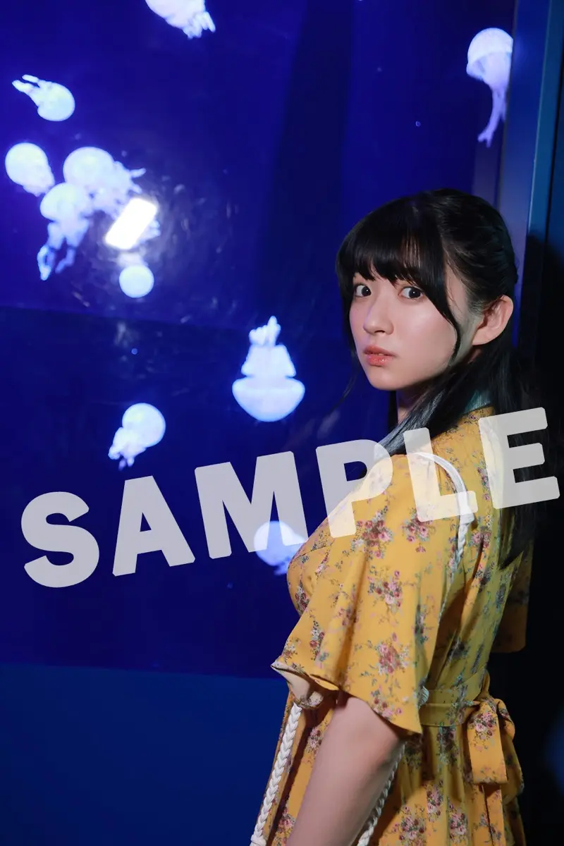 進藤あまねさん1st写真集『翠～Midori～』より6