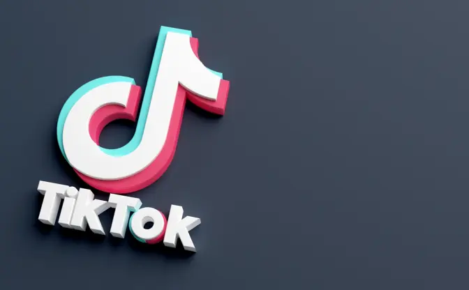 TikTok、米国でサービス停止か　商務長官「中国の管理下には置けない」