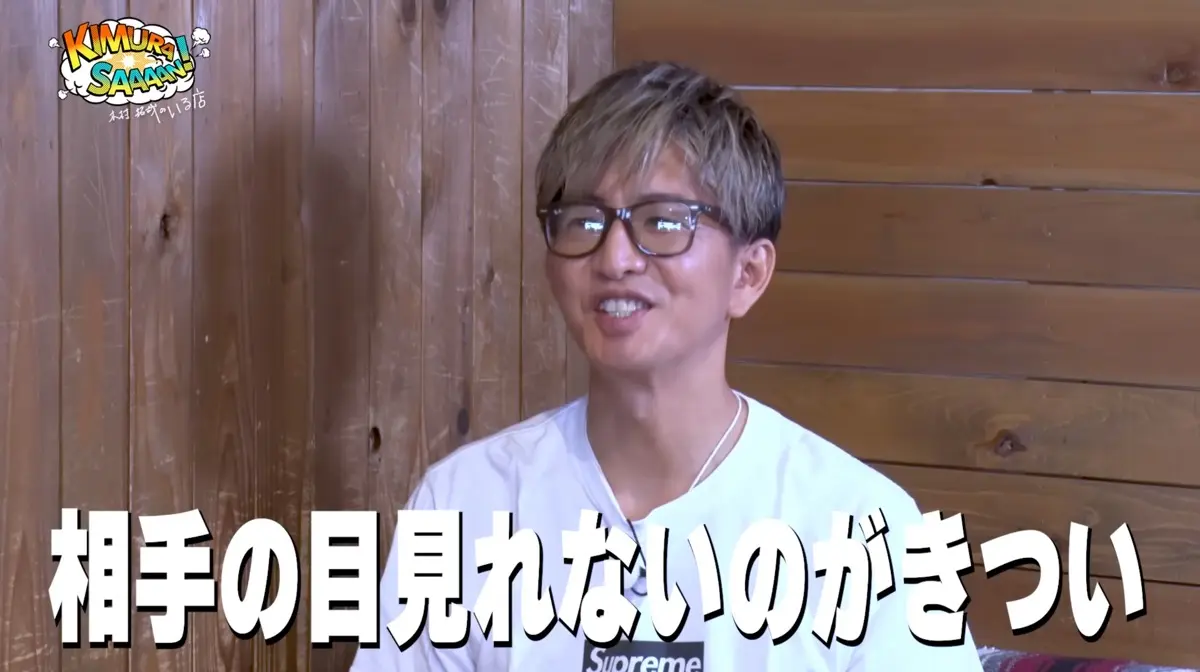 ドラマや映画との違いを語る場面も