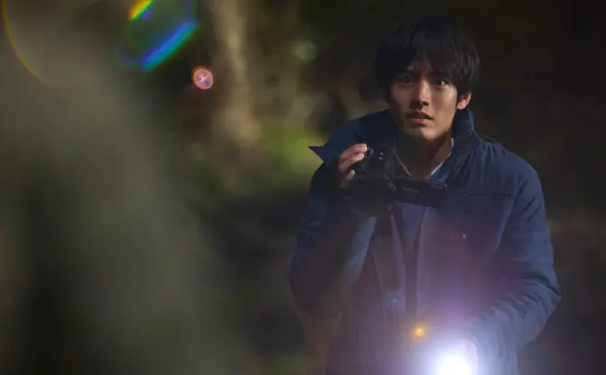 ホラー映画『近畿地方のある場所について』撮影秘話　赤楚衛二を襲った3つの“怪現象”