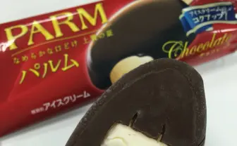 アイスクリーム評論家によるアイス彫刻！ おかっパルムが不気味すぎ…