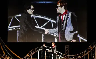 YouTubeの帝王マホトがUUUMに加入、HIKAKINと熱い握手交わす