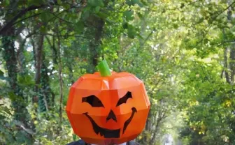 ハロウィンの仮装を超クールに! プリントして組み立てる3Dマスク