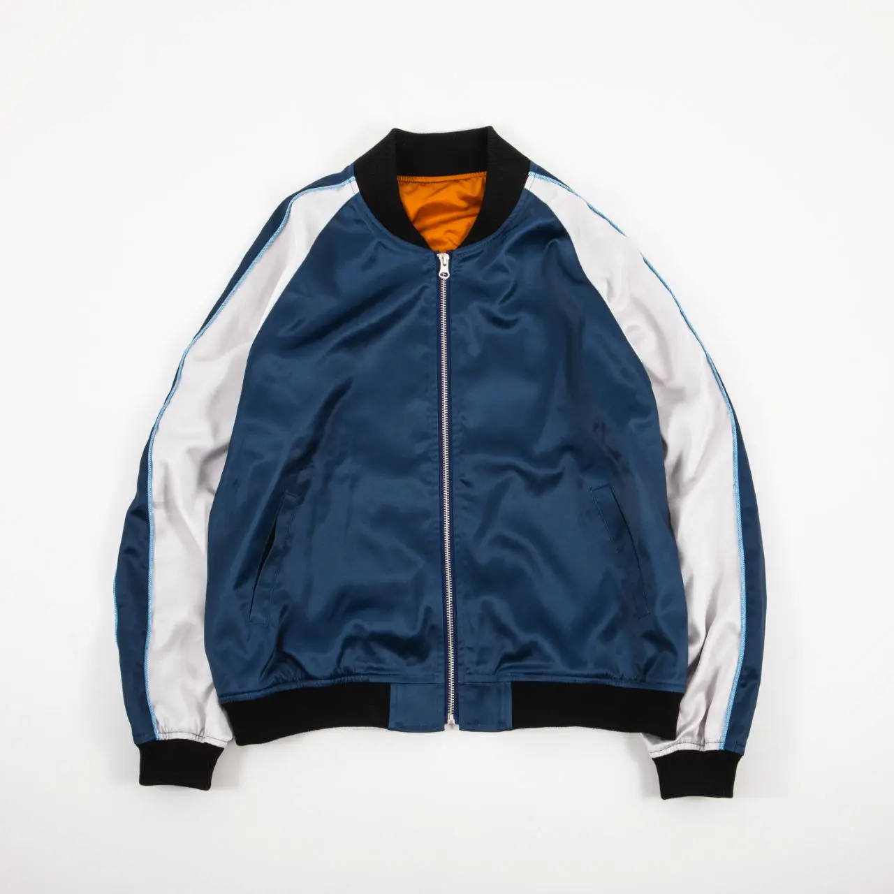 トワイライト・ウォリアーズ 決戦！九龍城砦 モデル スカジャン