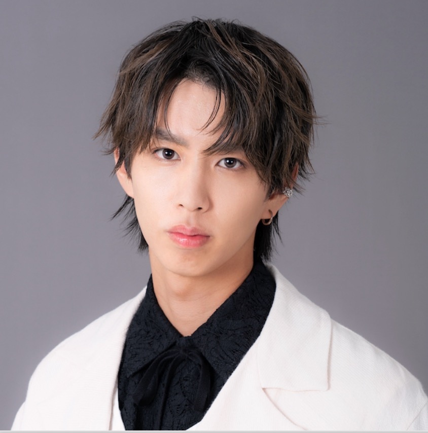 はじめしゃちょー、一般女性との結婚を発表　ウェディングフォトも公開