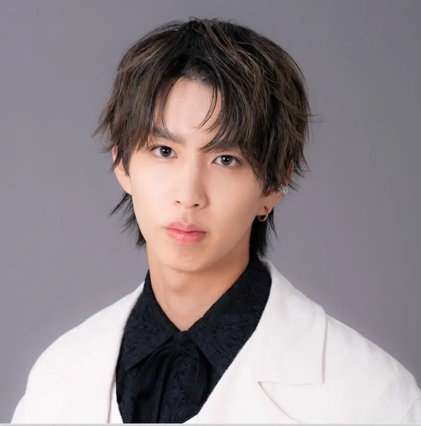 はじめしゃちょー、一般女性との結婚を発表　ウェディングフォトも公開