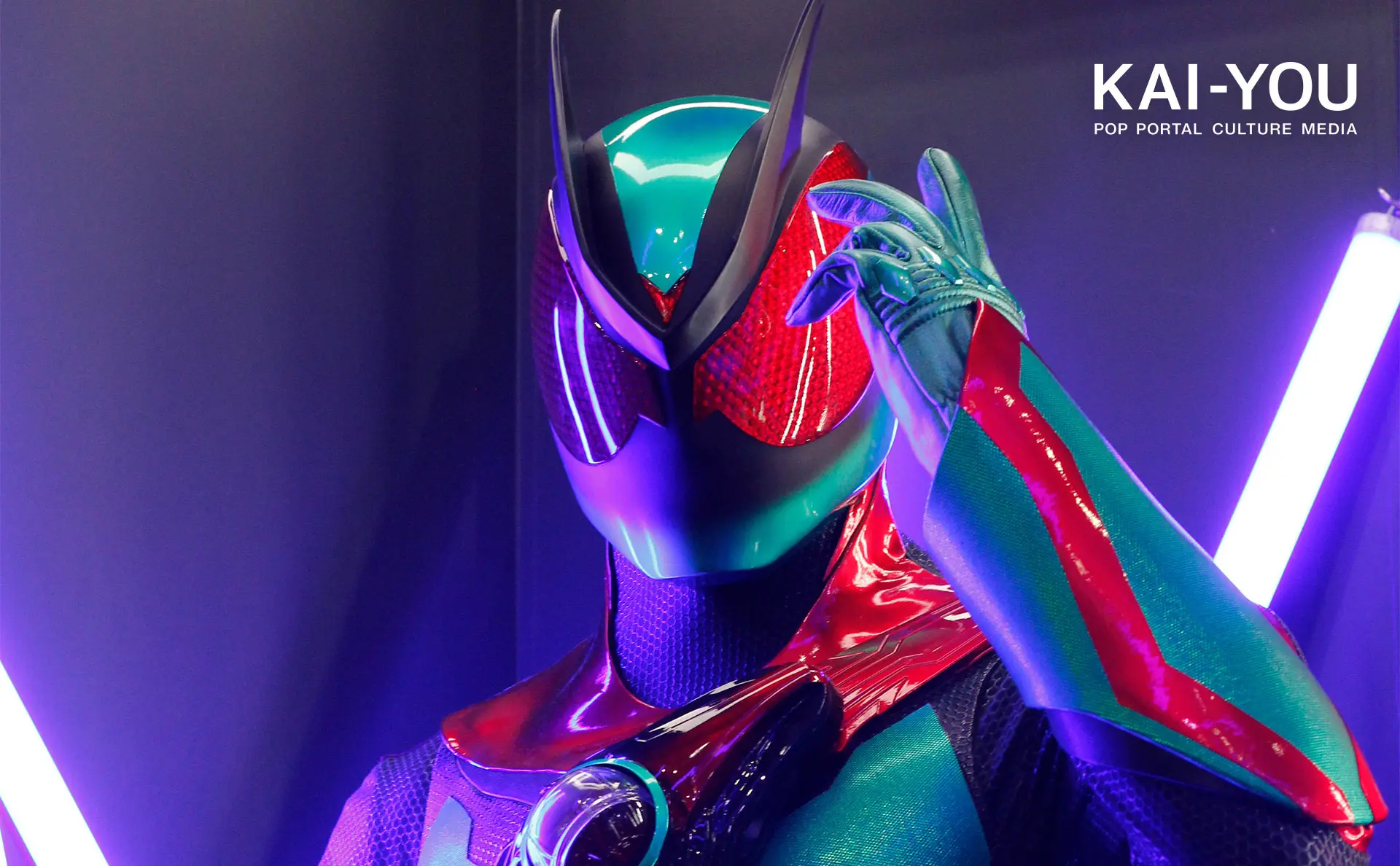 最新作『仮面ライダーゼッツ』はなぜ変身ベルトを胸に巻くのか？──バンダイに突撃取材