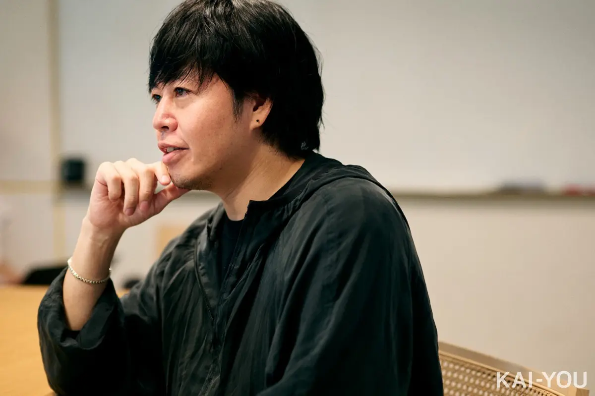 「IRIAM」のマーケティング部部長をつとめる村山秀幸さん