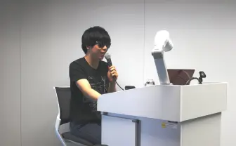 もこう、近畿大学オープンキャンパスに降臨 高校生にe-Sportsの未来を語る