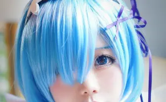 【世界のコスプレイヤー】完全に吸い込まれる瞳 中国のLoluさんと見つめ合って…
