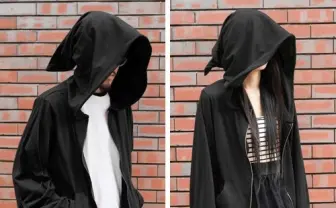 魔法使いにジョブチェンジできるパーカーが厨二魂をくすぐる…!