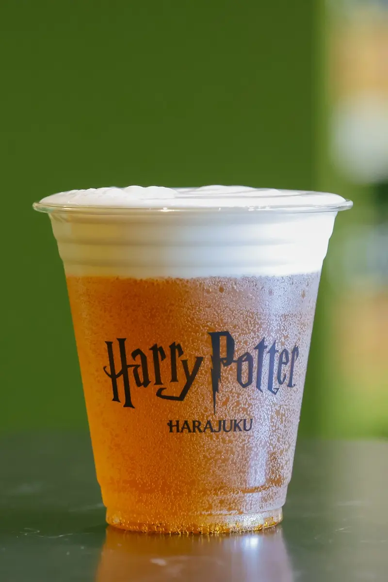 魔法界で人気の飲み物「バタービール」